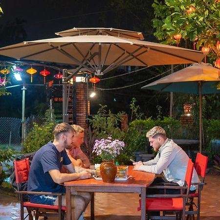 Strawberry Garden Homestay Hội An Buitenkant foto