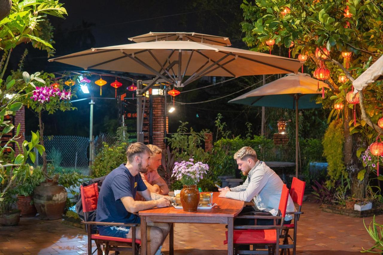 Strawberry Garden Homestay Hội An Buitenkant foto